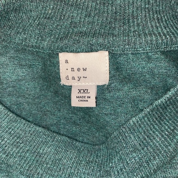 A New Day thin soft green sweater. Size XXL - Picture 3 of 4